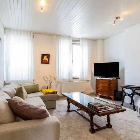 Cosy In With Terrace Holiday home Ostend